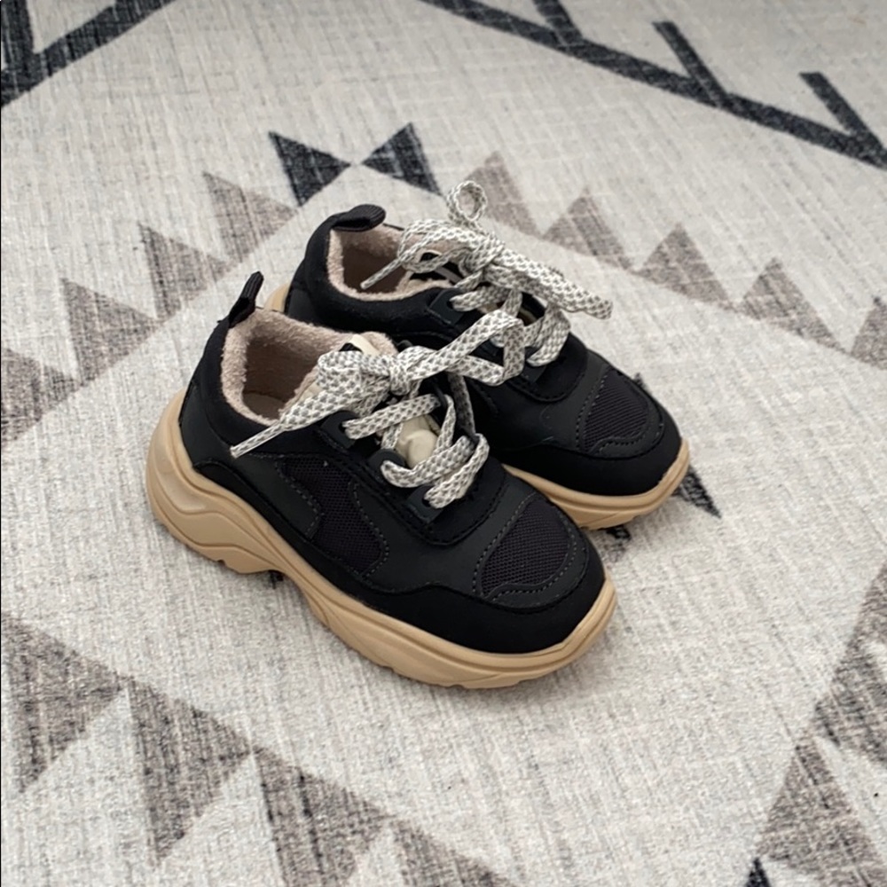 Never worn Zara baby shoes